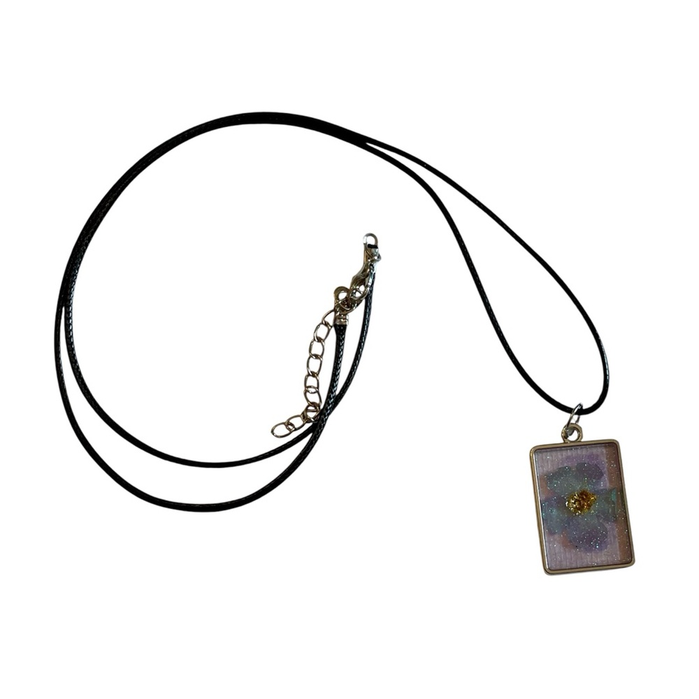 Hand Crafted Resin Floral Pendant Necklace